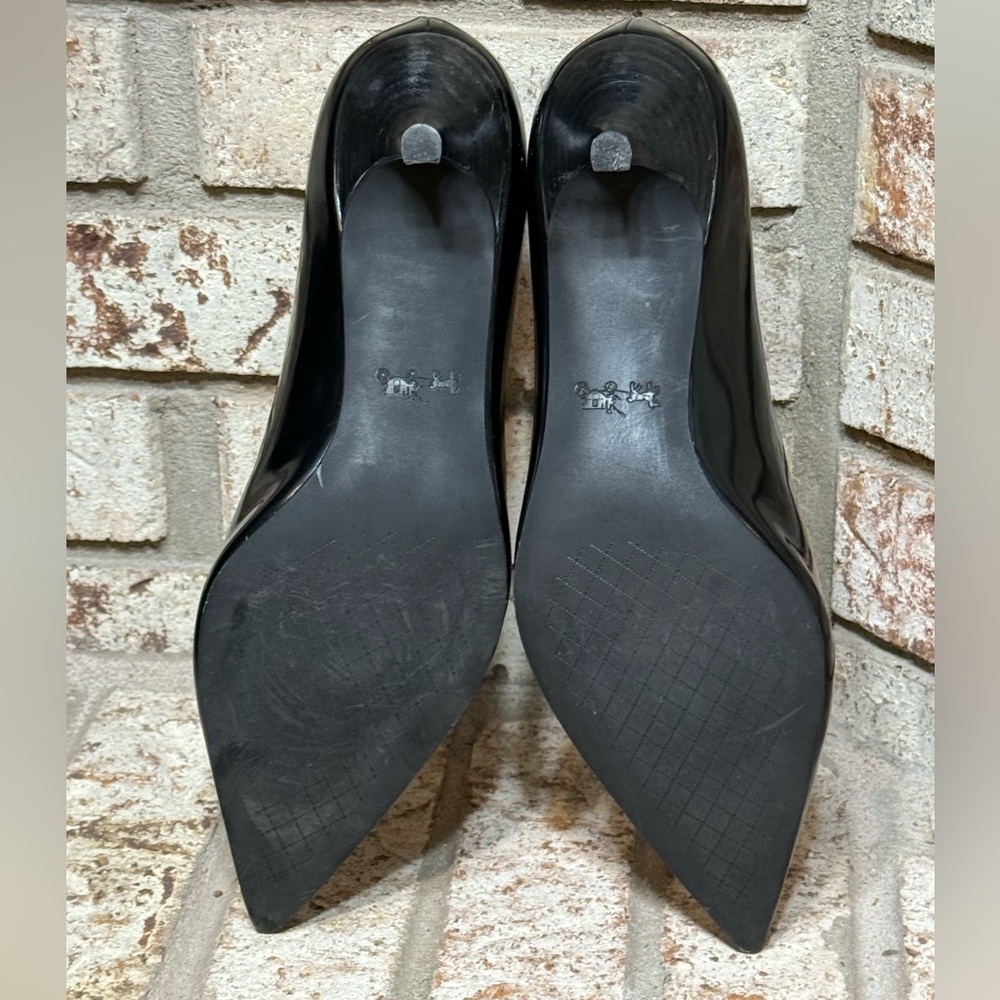 Coach Black Patent Leather Kitten Heels Pointed Toe Size 8 Worn Twice Like New - Picture 6 of 9